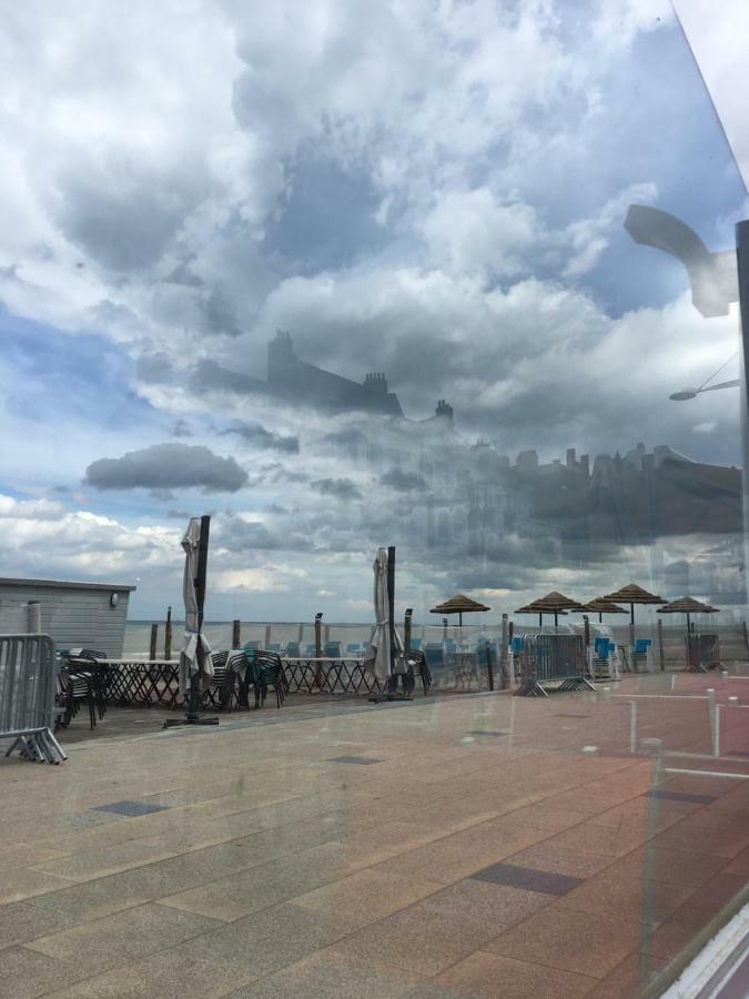 Appartement Cosy Vue Mer 말로-레-방 외부 사진